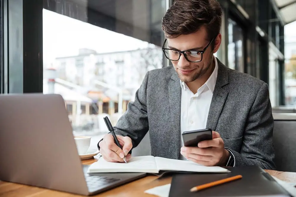 Cómo llevar tu negocio a Internet sin morir en el intento